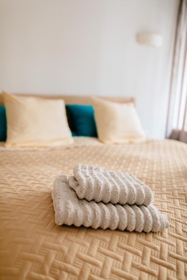 New Exclusive 2 Bedroom Apartment In Old리가 외부 사진